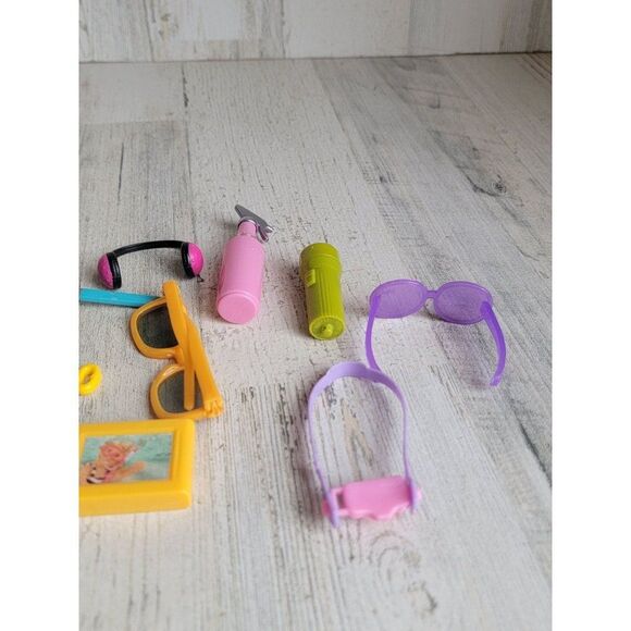 Doll accessory camera glasses headphones key variety toy set - Picture 8 of 9
